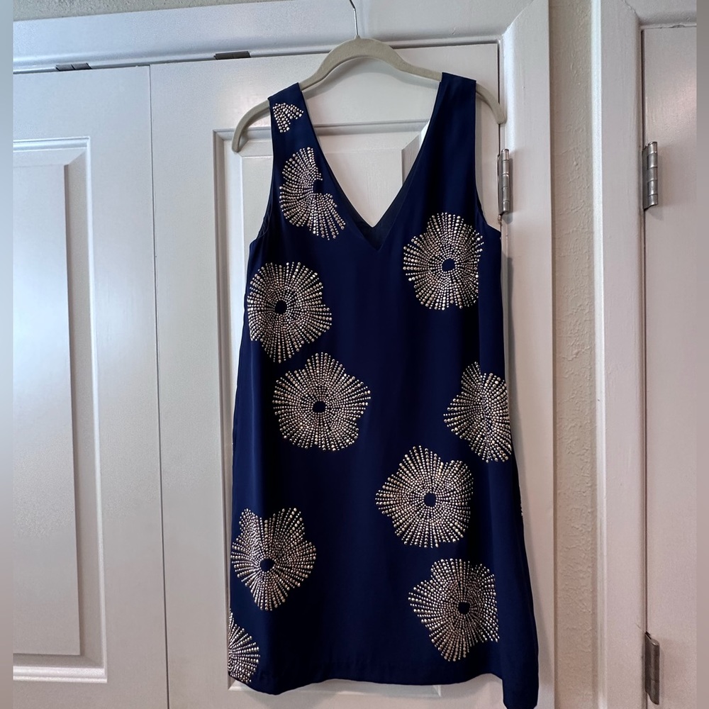 NWT Trina Turk sparkle dress! Navy with gold pattern